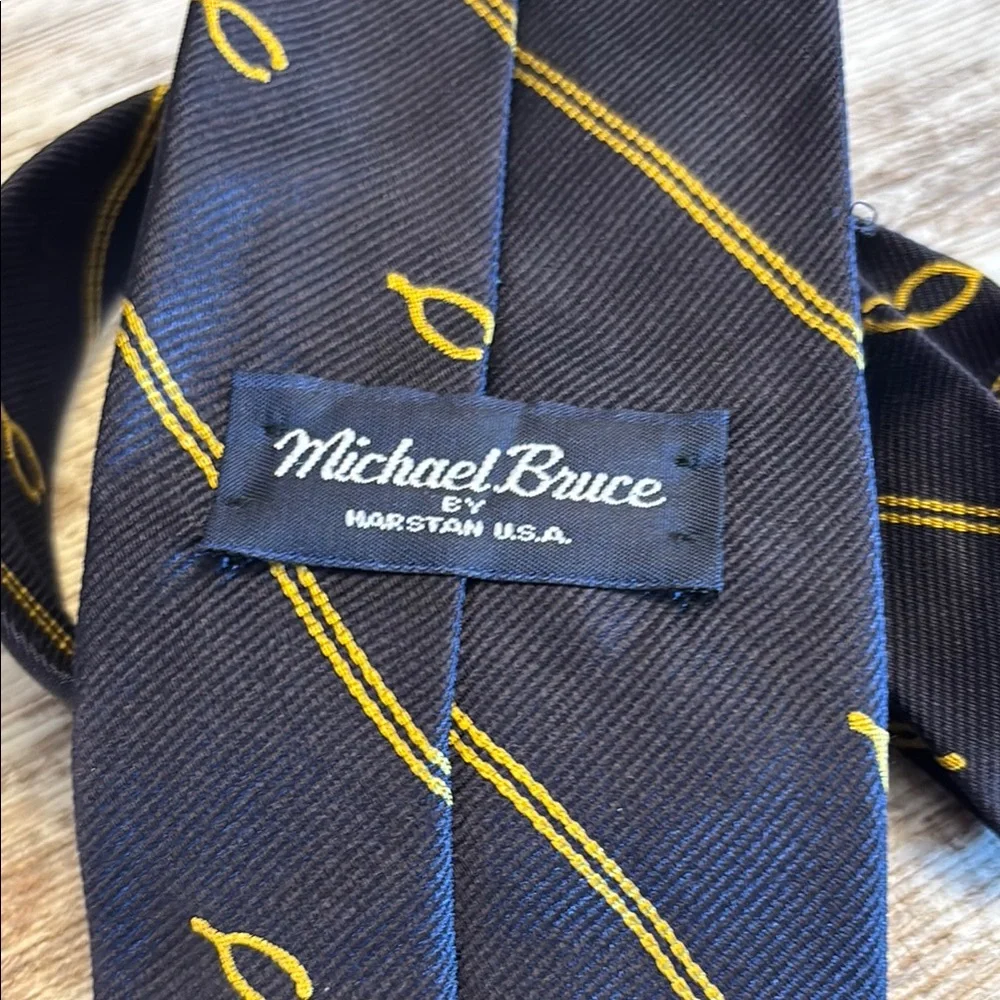 Michael Bruce 100% Silk Navy and Gold Men's Tie
